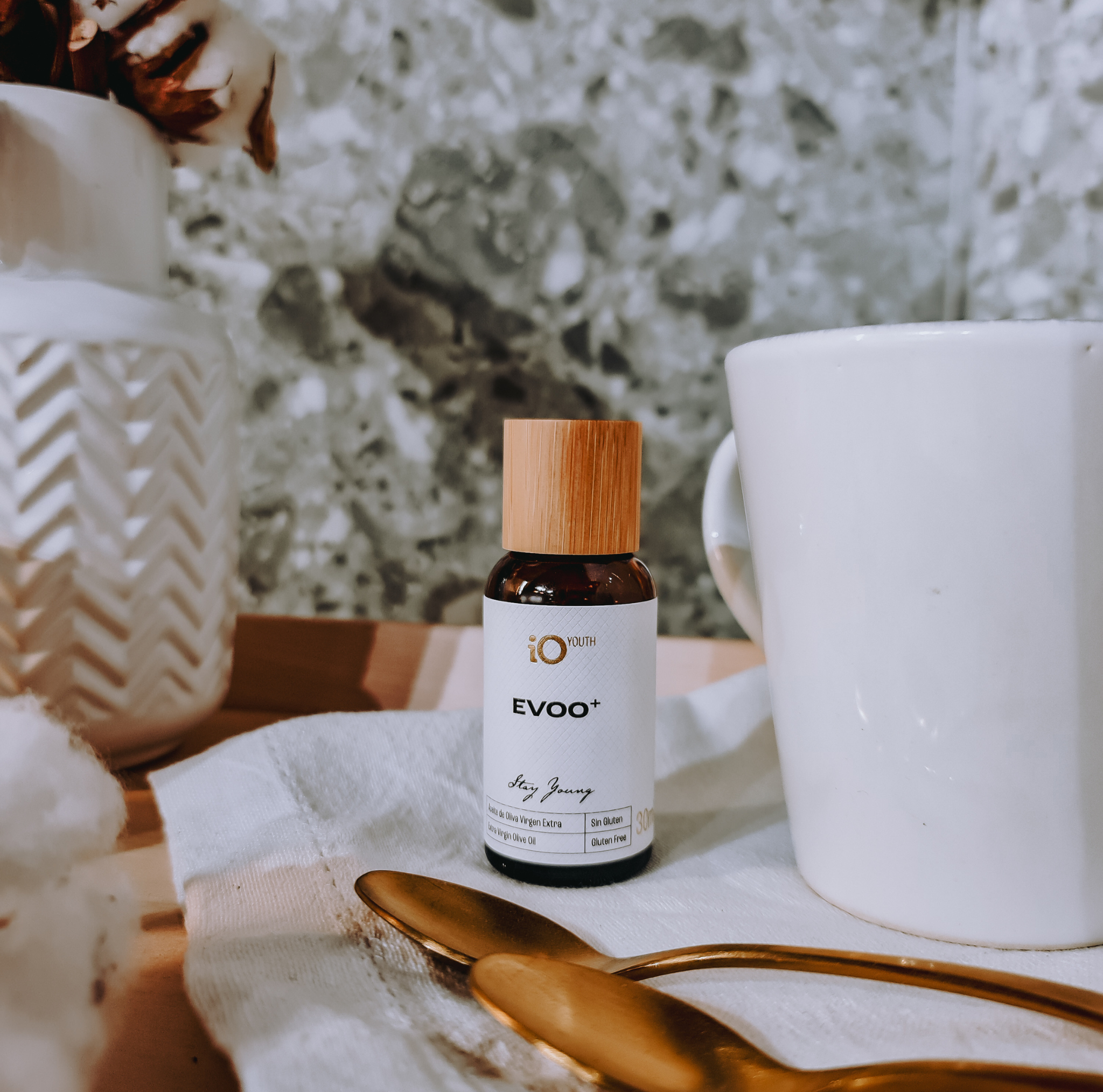 iO Youth EVOO+ | Premium Extra Virgin Olive Oil 30ml