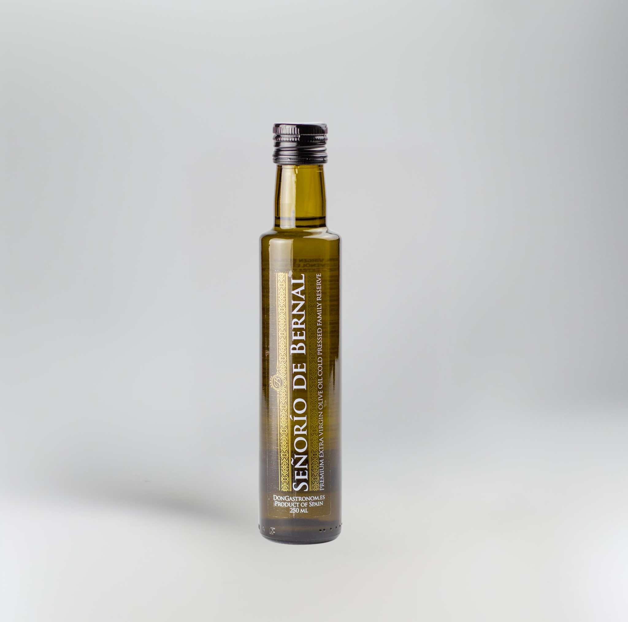 EXTRA VIRGIN OLIVE OIL (EVOO) SEÑORIO DE BERNAL. ARBEQUINA & PICUAL