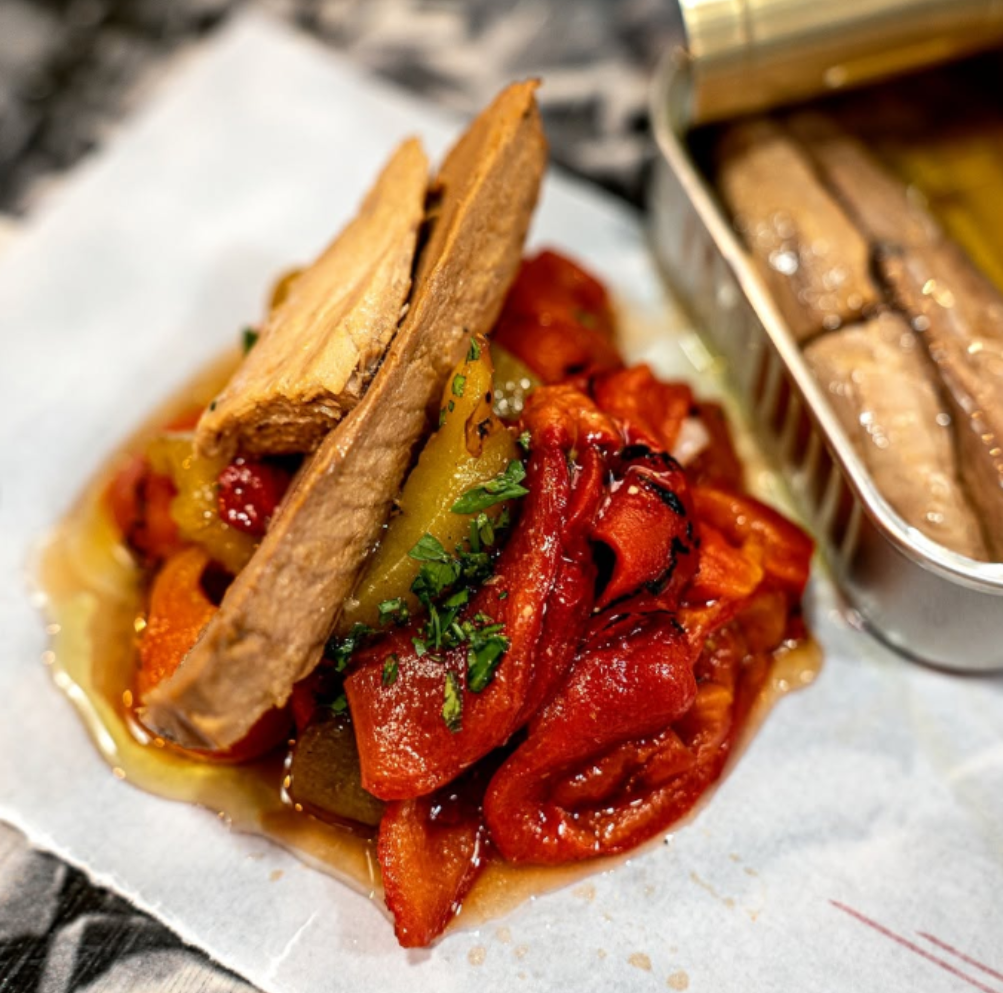 YELLOWFIN TUNA BELLY IN OLIVE OIL - VENTRESCA